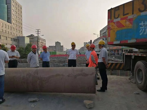 大庆路改造刘志明市长视察