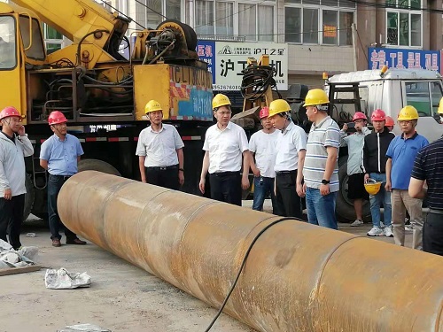 刘志明市长视察大庆路改造工程